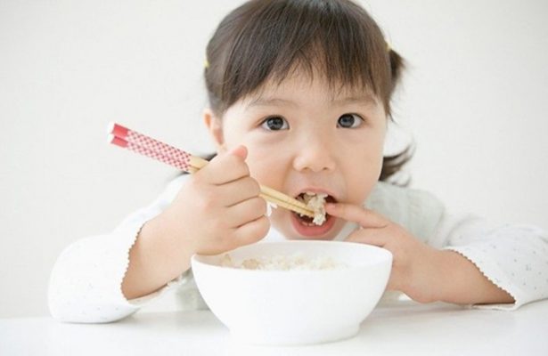các món ăn ngon cho bé ăn cơm