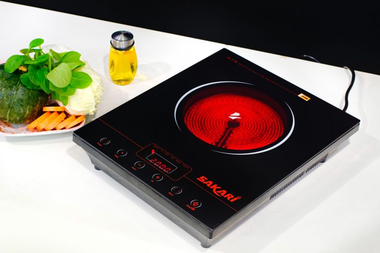 Bếp Điện Hồng Ngoại Sakari SK18