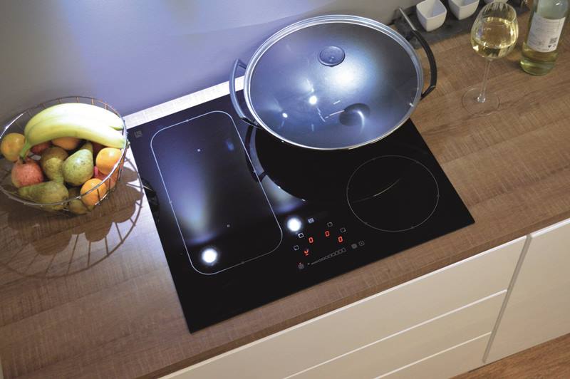 Liệu rằng nên dùng bếp ga hay bếp điện cái nào sẽ tốt hơn?